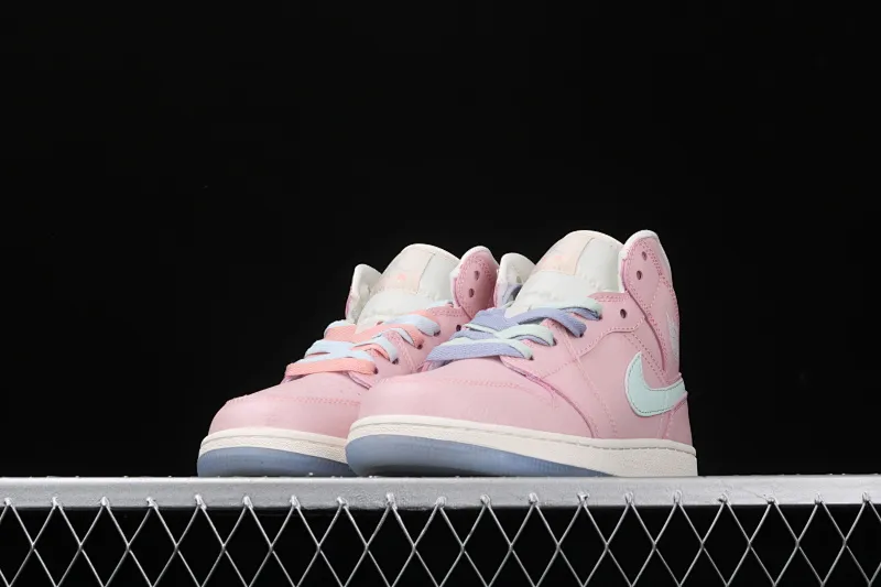 All categories Air Jordan Jordan series basketball shoes Air Jordan 1 Mid Air Jordan 1 Mid AJ1 Joe 1 mid-top goddess pink mandarin duck 555112-600